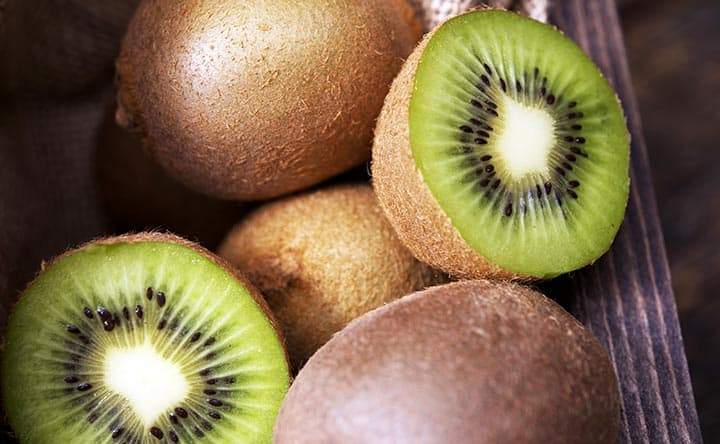 Kiwi: ottimo alleato per abbassare il colesterolo, ma non solo