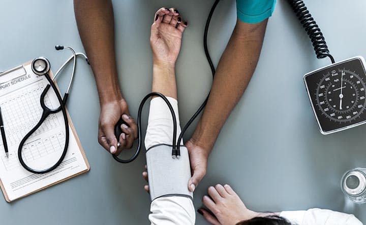 pressione-sanguigna-malattia-cuore