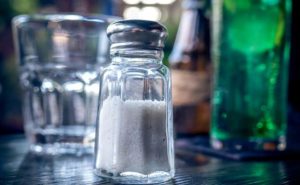 Il sale altera il microbioma dell’intestino e la salute del cuore